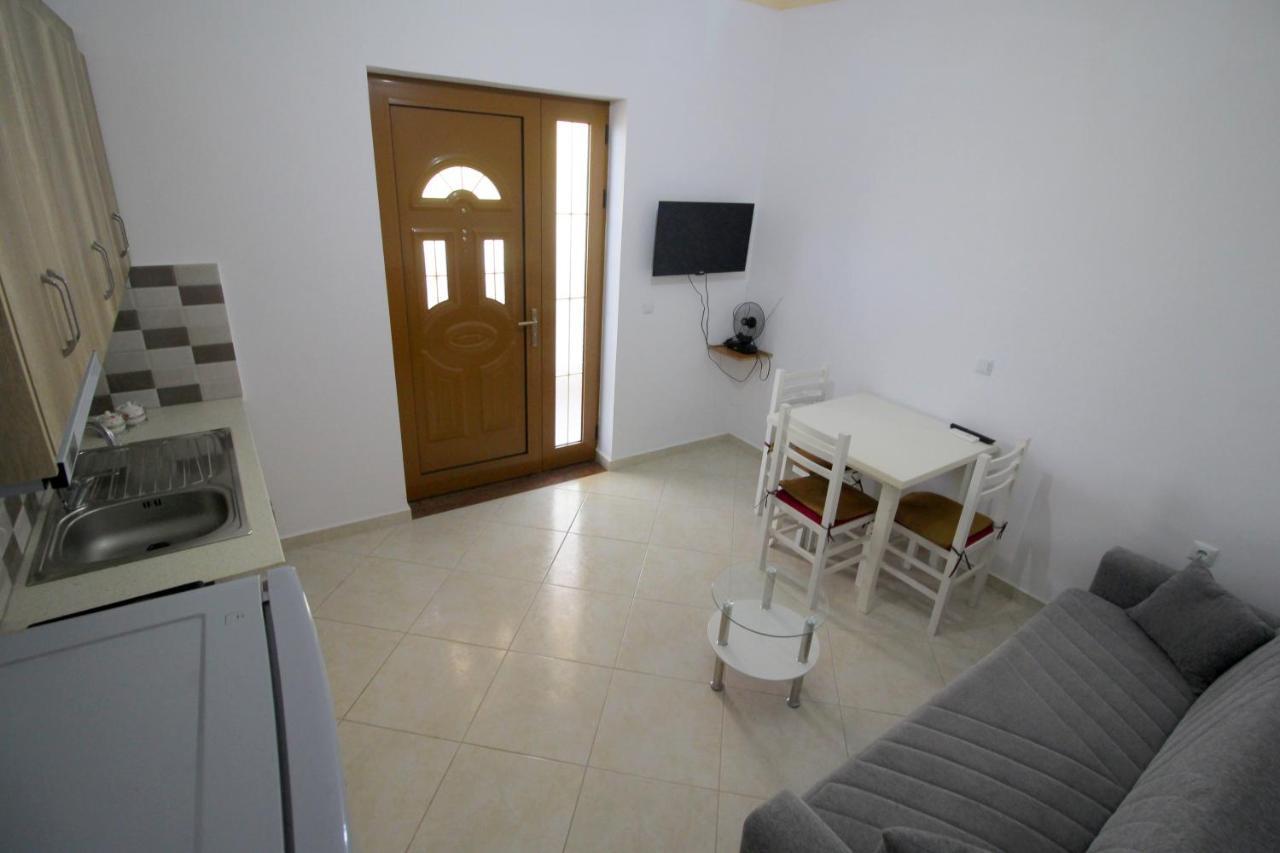 Villa 24 Sarande Sarandë Exterior foto
