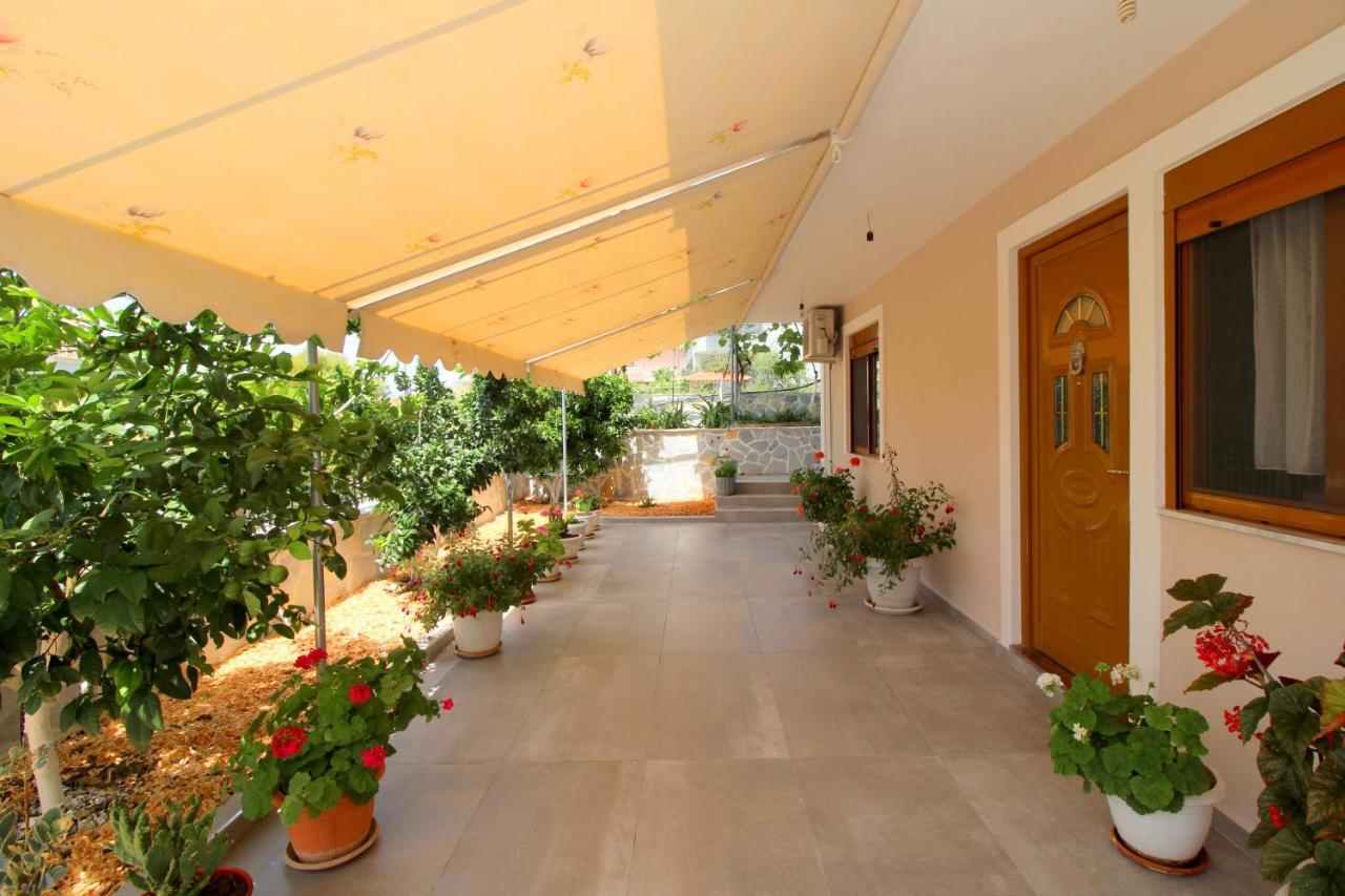 Villa 24 Sarande Sarandë Exterior foto
