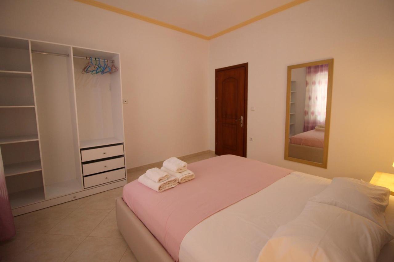 Villa 24 Sarande Sarandë Exterior foto